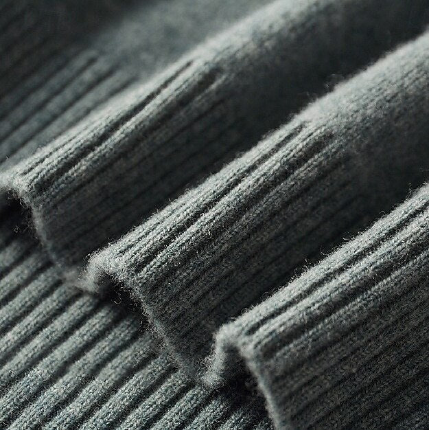 100% Merino Wool Turtleneck Sweater